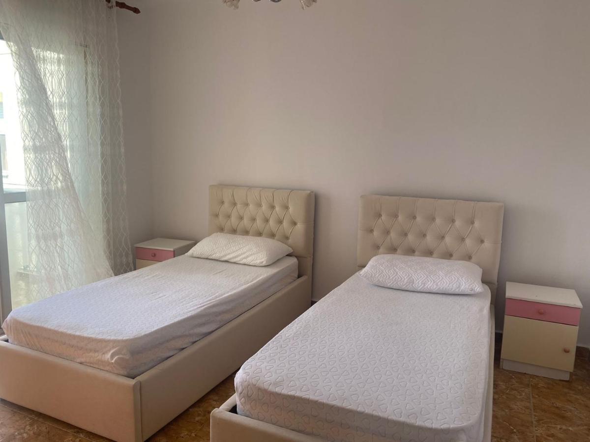 Center Of Shkodra Apartment Exterior photo